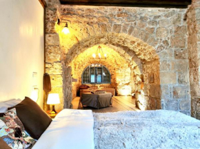 Unique crusader apartment in old Acre